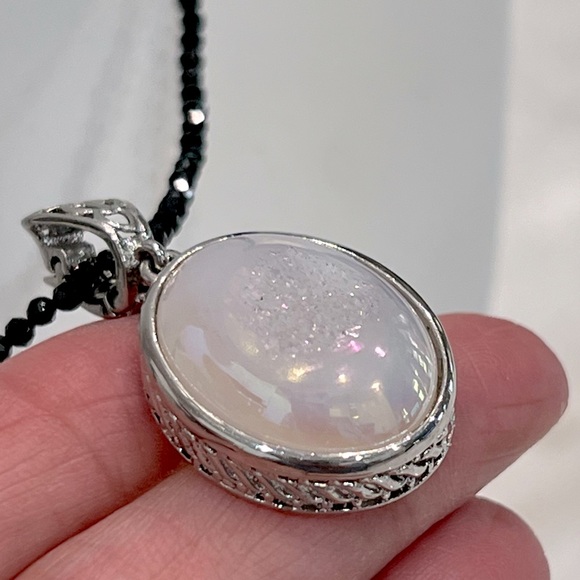 Pearl Shimmer Drusy Quartz with Thai Spinel Bead Necklace - Picture 4 of 13